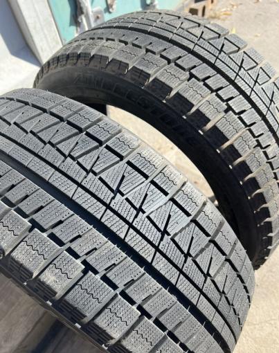 Bridgestone Blizzak Revo GZ 225/50 R18