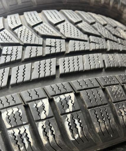 Hankook Winter I&#39;Cept Evo2 W320 225/60 R17