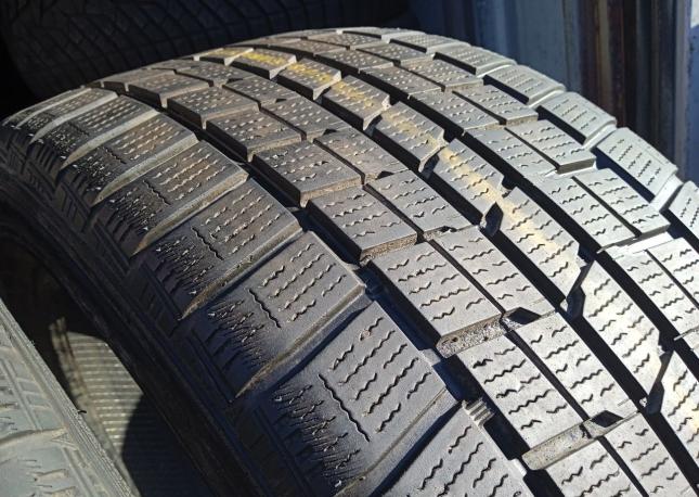 Dunlop DSX 255/40 R20