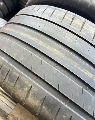 Michelin Pilot Sport 4 S 325/35 R22