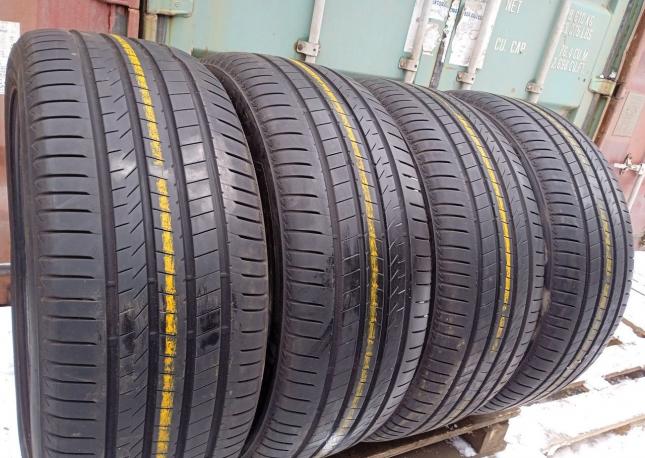 Bridgestone Alenza 001 285/45 R22