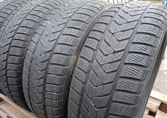 Pirelli Winter Sottozero 3 215/55 R18