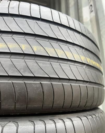 Michelin Primacy 4 235/50 R18