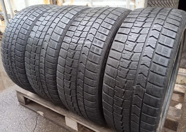 Dunlop Winter Maxx WM02 245/45 R18