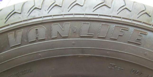 Semperit Van Life 195/70 R15C