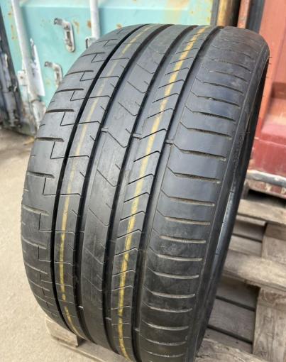 Pirelli P Zero PZ4 275/30 R21