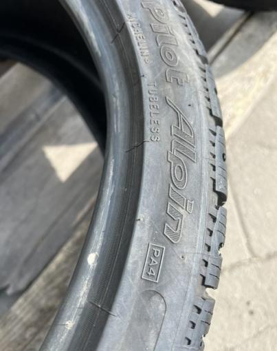 Michelin Pilot Alpin 4 235/35 R19