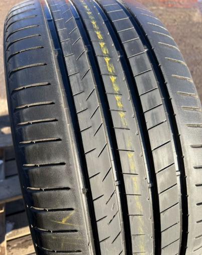 Bridgestone Alenza 001 275/45 R21