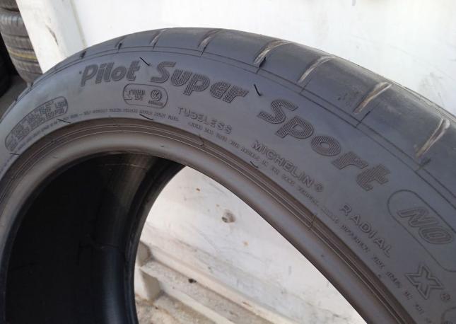 Michelin Pilot Super Sport 255/40 R20
