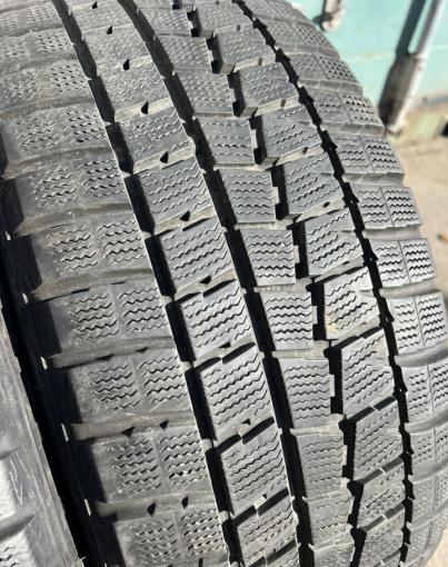 Dunlop Winter Maxx WM01 235/45 R17