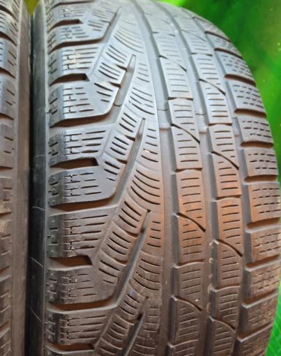 Pirelli Winter Sottozero 210 Serie II 235/55 R18