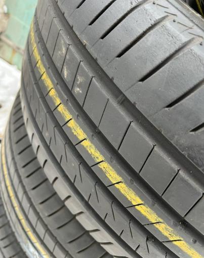 Bridgestone Alenza 001 285/45 R22