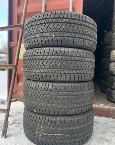 Pirelli Scorpion Winter 285/40 R21