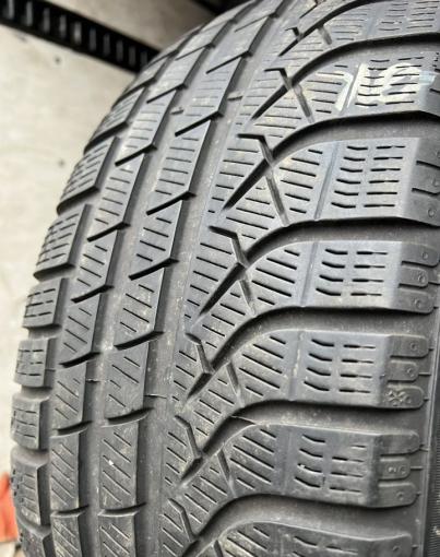 Pirelli P Zero Winter 235/50 R19