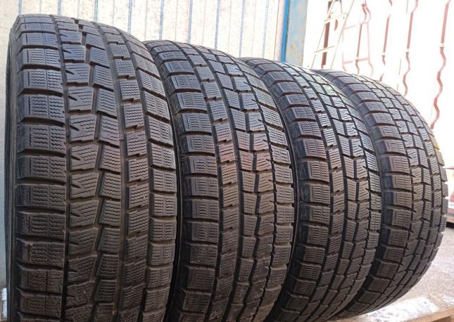 Dunlop Winter Maxx WM01 215/60 R16