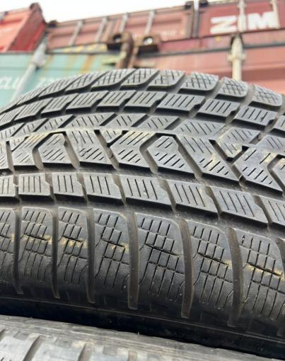 Pirelli Scorpion Winter 285/45 R22 и 325/40 R22