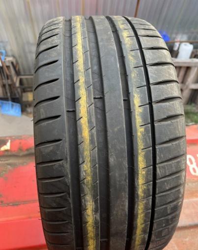 Michelin Pilot Sport 4 235/40 R18