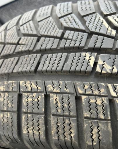 Hankook Winter I&#39;Cept Evo2 W320 225/55 R17