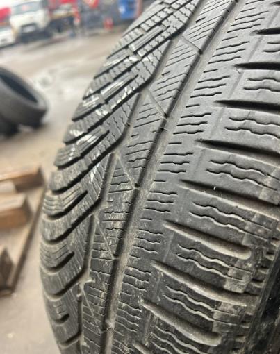 Michelin Pilot Alpin 4 215/45 R18