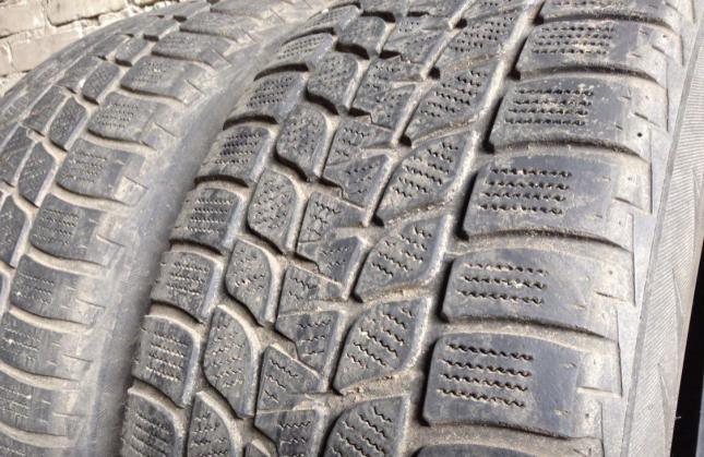 Bridgestone Blizzak LM-25 235/55 R19