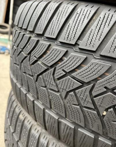 Dunlop Winter Sport 5 255/40 R19