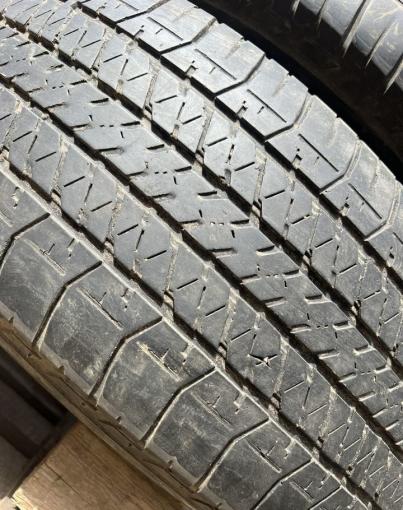 Bridgestone Dueler H/T 684II 265/65 R17