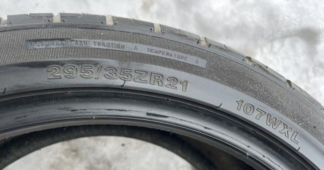 Goldway R828 295/35 R21