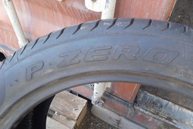 Pirelli P Zero 275/40 R20