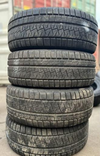 Pirelli Ice Asimmetrico 215/60 R16