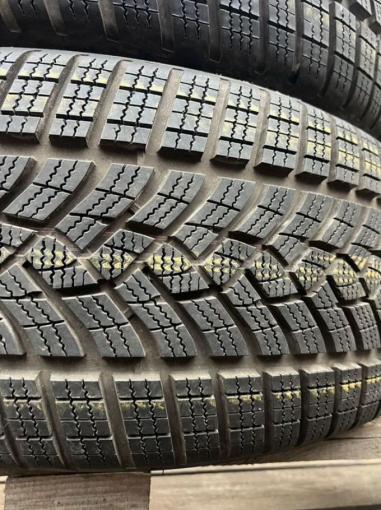Goodyear UltraGrip Performance+ 245/45 R18