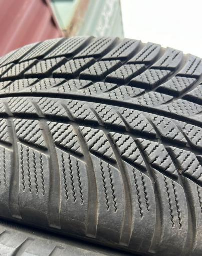 Bridgestone Blizzak LM-001 225/45 R18