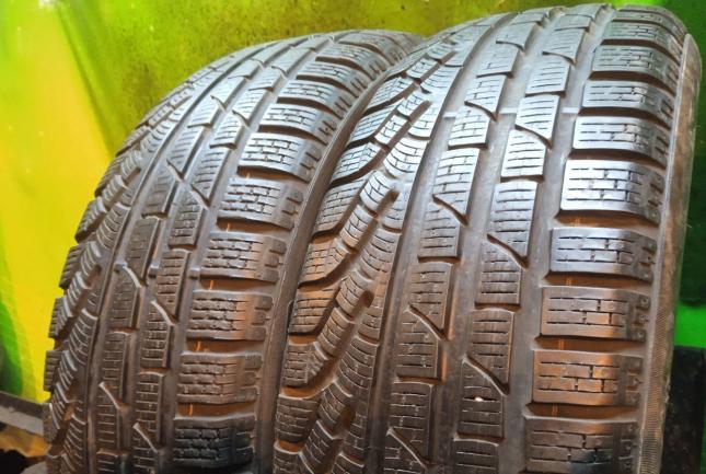Pirelli Winter Sottozero 210 Serie II 215/60 R17
