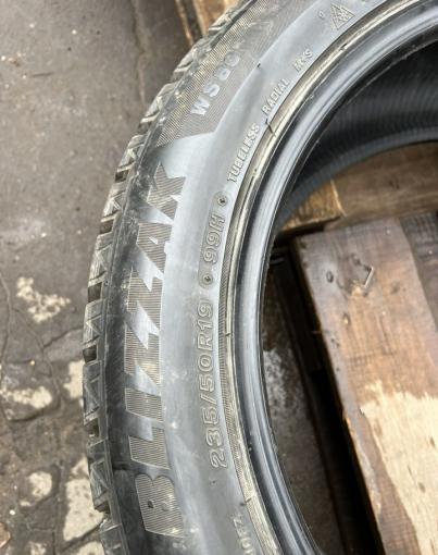 Bridgestone Blizzak WS-80 235/50 R19