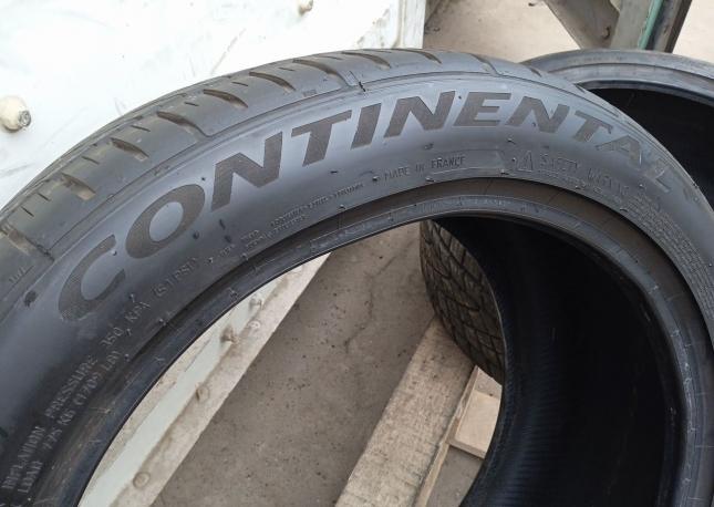 Continental ExtremeContact DWS 255/40 R18