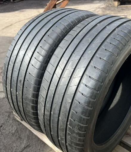 Bridgestone Turanza T005 245/45 R19