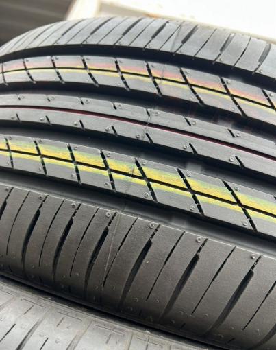 Bridgestone Turanza ER33 215/50 R17