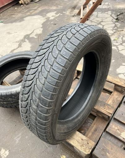 Bridgestone Blizzak LM-80 225/65 R17