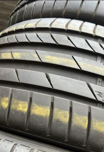 Kumho Ecsta PS71 245/40 R18 и 265/35 R18