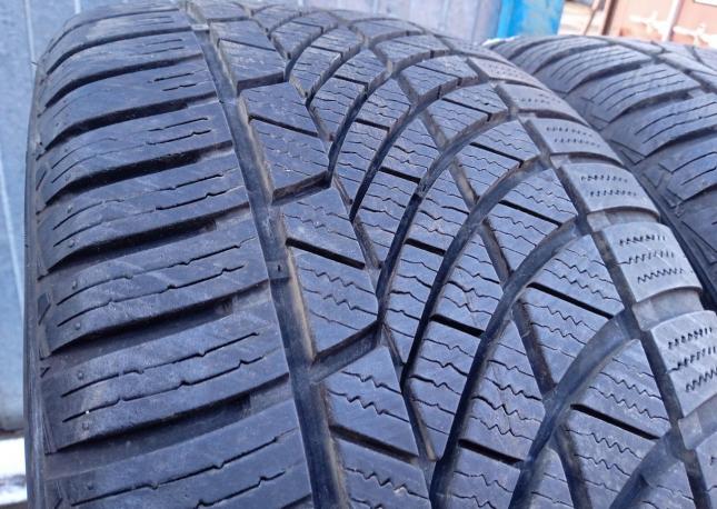 Hankook Kinergy 4S H740 235/45 R17