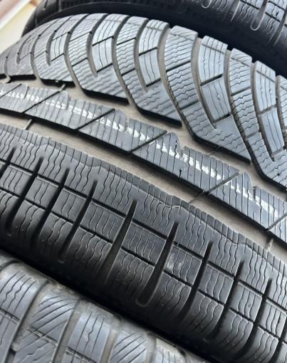 Michelin Pilot Alpin 4 225/40 R19 и 255/35 R19