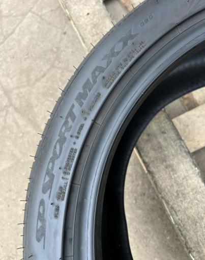 Dunlop SP Sport Maxx 060+ 235/45 R19