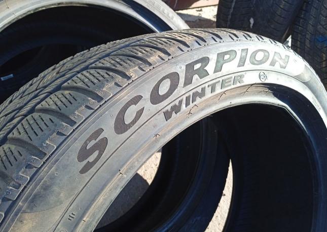 Pirelli Scorpion Winter 285/40 R22