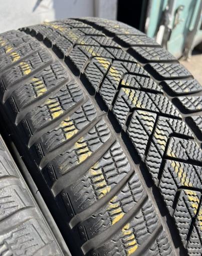 Pirelli Winter Sottozero 3 255/35 R21