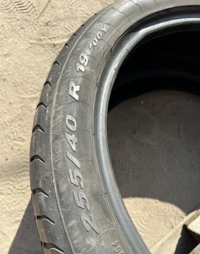 Pirelli P Zero 255/40 R19