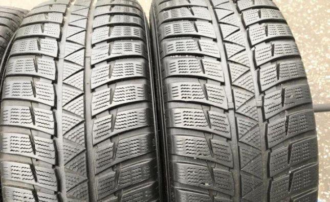 Falken Eurowinter HS-449 235/55 R17