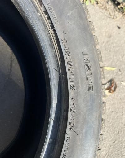 Bridgestone Blizzak VRX2 245/50 R18