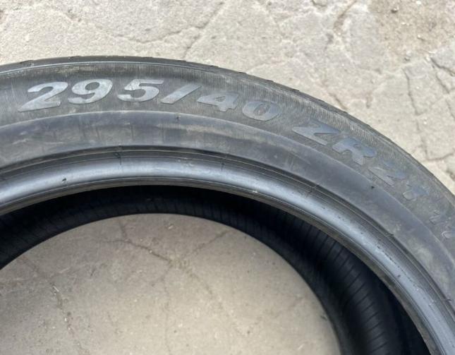 Pirelli P Zero 295/40 R21