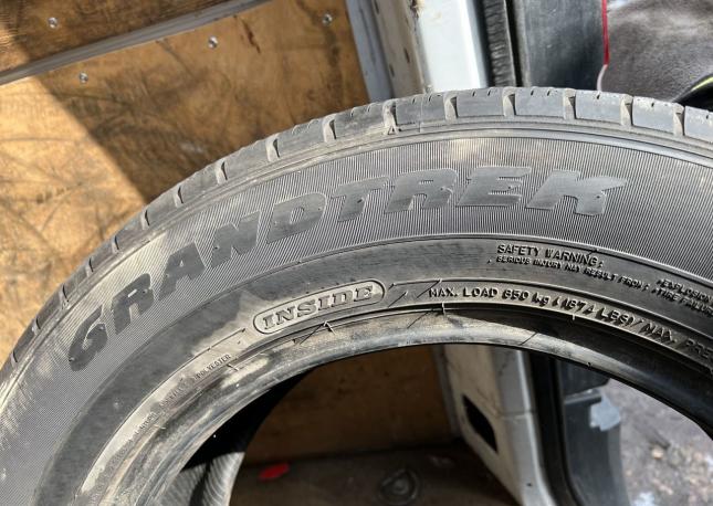 Dunlop Grandtrek ST30 225/65 R17