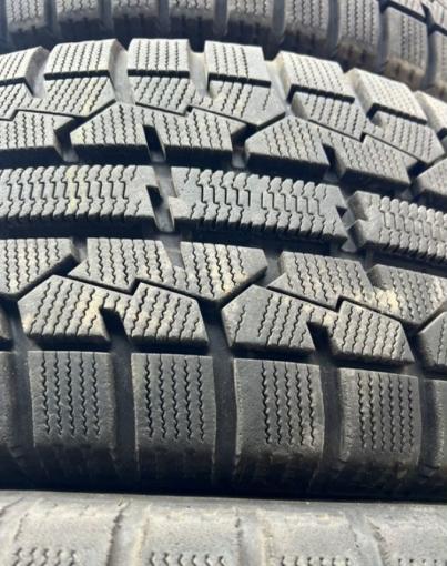 Toyo Observe Garit GIZ 205/55 R16