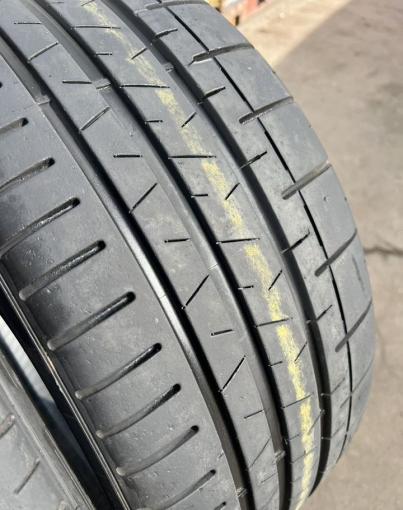 Pirelli P Zero Corsa 245/35 R19